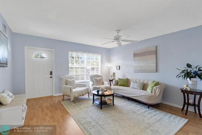 Photo - 2680 NE 18th St