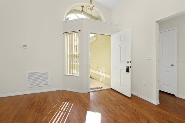 Photo - 2936 Twin Oaks Dr