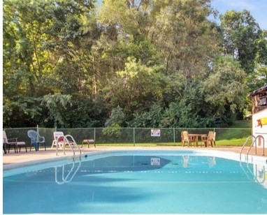 611 Regency Way