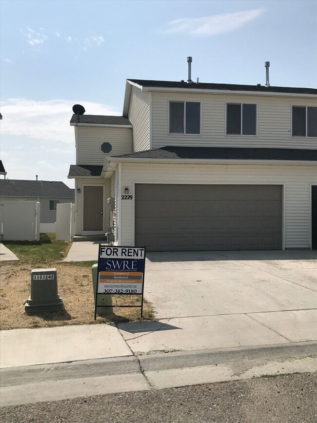 Available now! View Today by calling Rentl... - Available now! View Today by calling Rentl... Casa