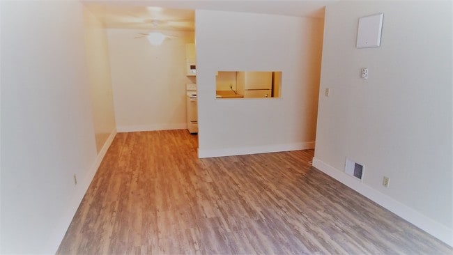 Sequoia Grove Apartments