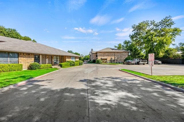 Photo - 1935 Cranford Dr Unit 102