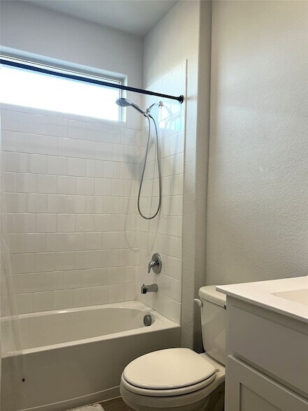 Photo - 509 Wesley Dr