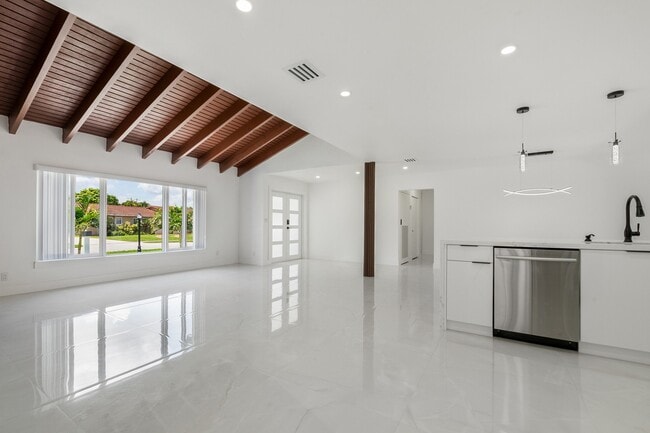 Photo - 13445 SW 20th Terrace