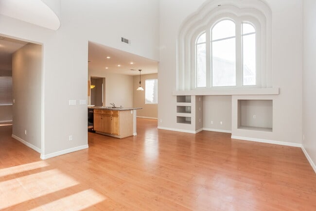 Photo - 7220 Eaglegate St