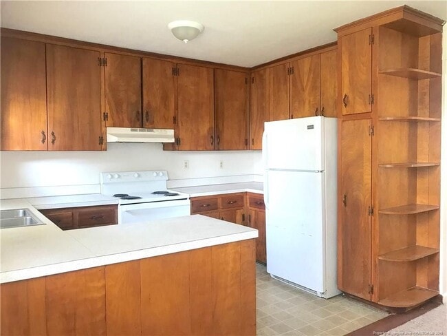 Photo - 6355 Cliffdale Rd