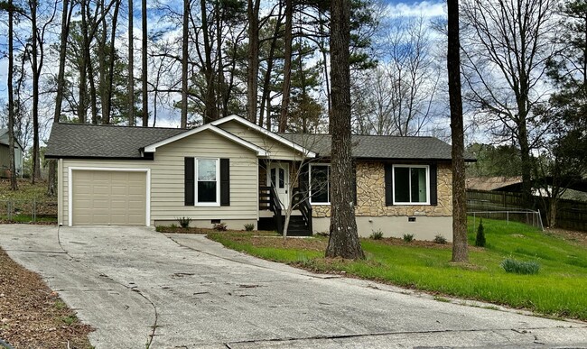 Photo - 2413 Pentland Dr House