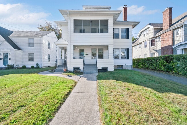 Photo - 89 Maplewood Ave Unit FL 1