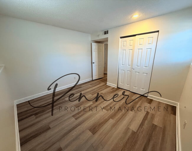 Photo - 716 NE Ball Dr