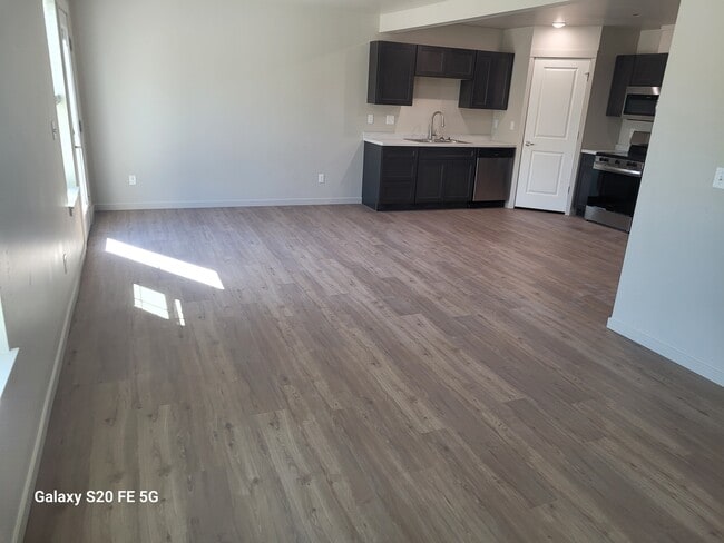 Open concept living/dining/kitchen - 195 El Camino Ave