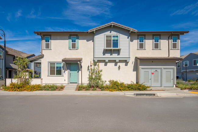 Photo - 4252 S Hibiscus Paseo Townhome