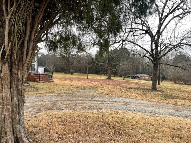 Photo - 2417 Statesville Blvd