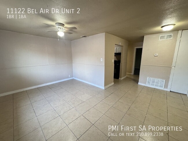 Building Photo - 11122 Belair Dr Unit 2 Rental