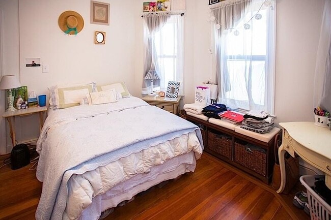 Photo - 5.0 bedroom in Somerville Massachusetts 02144 Unidad U2