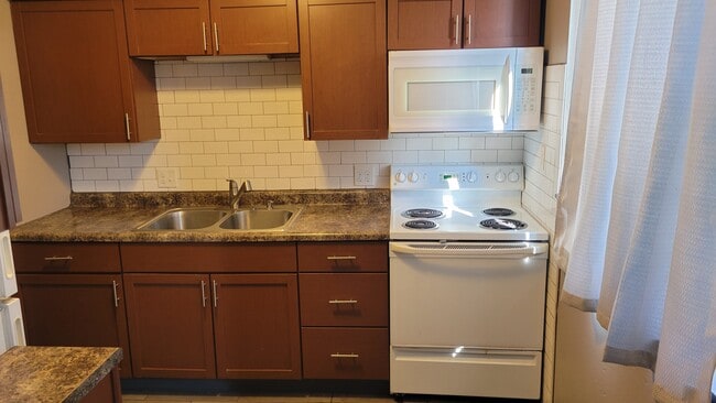 Photo - 304 Plaza Heights Rd Unit 3