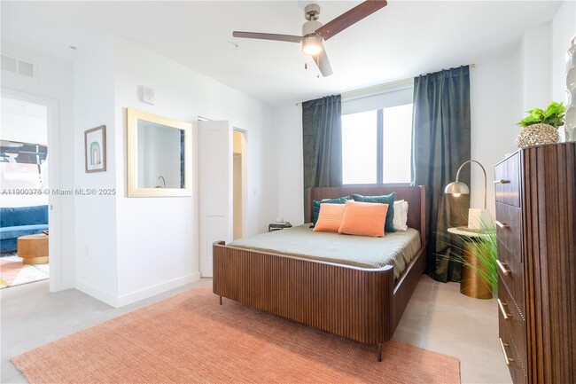 Photo - 1005 Spring Garden Rd Unidad 517