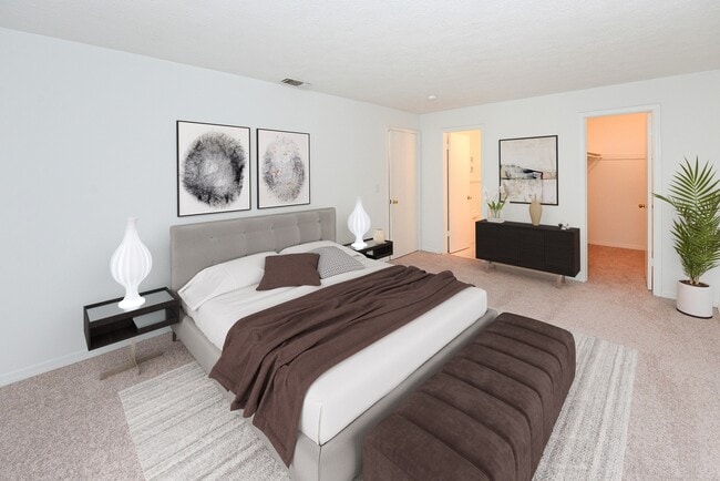 Reserve at Lake Pointe Apartments and Townhomes