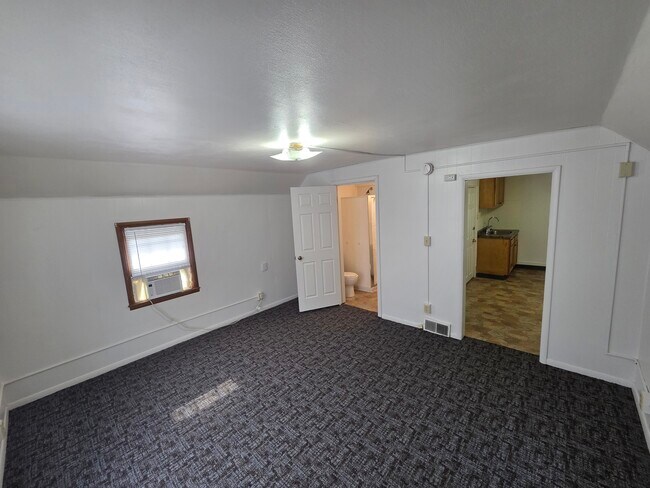 Photo - 504 7th St SW Unidad 3