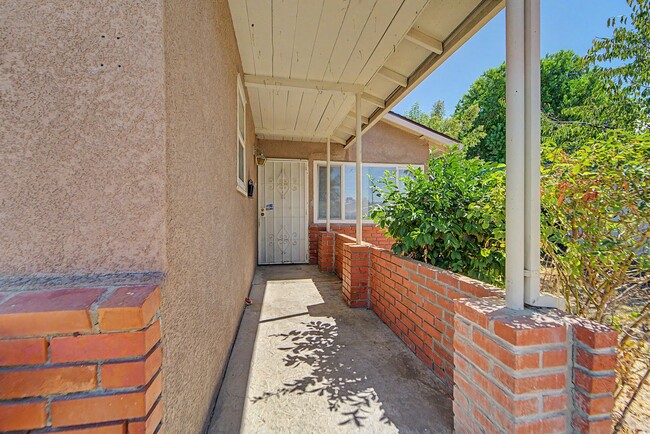 1423 Wendell Way