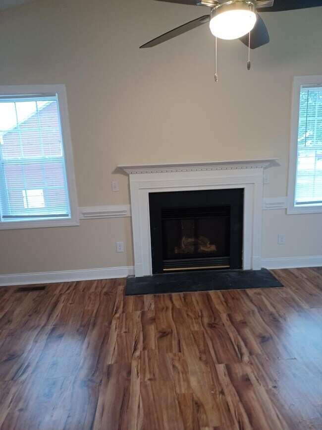 Photo - 4112 Cypress Dr NW Unit 4112 - A