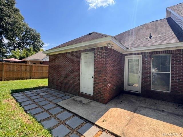 142 James Dr