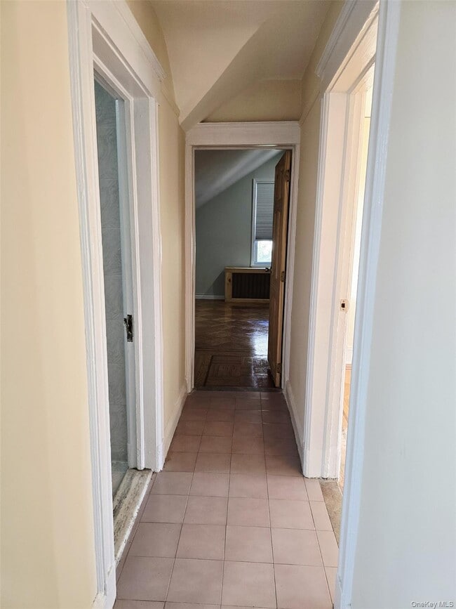 Photo - 3913 Lyme Ave Unit 2