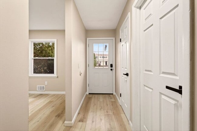 Photo - 14 Elm St Unit 43