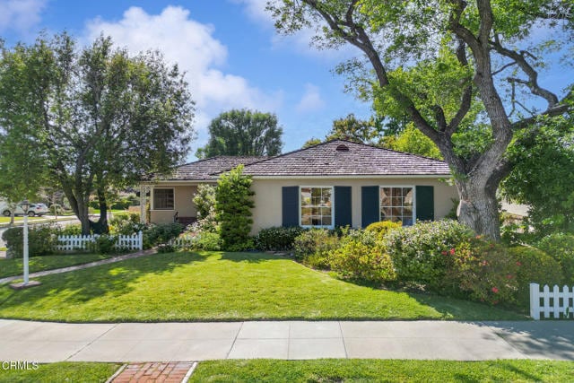 Building Photo - 531 N Twin Palms Dr