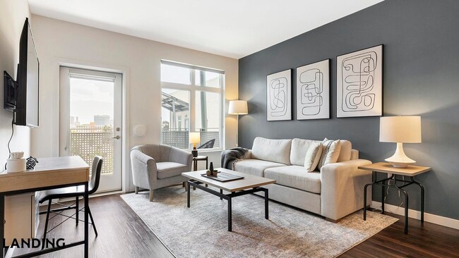 Building Photo - 9500 Williamsburg Plaza Unit 9502-205