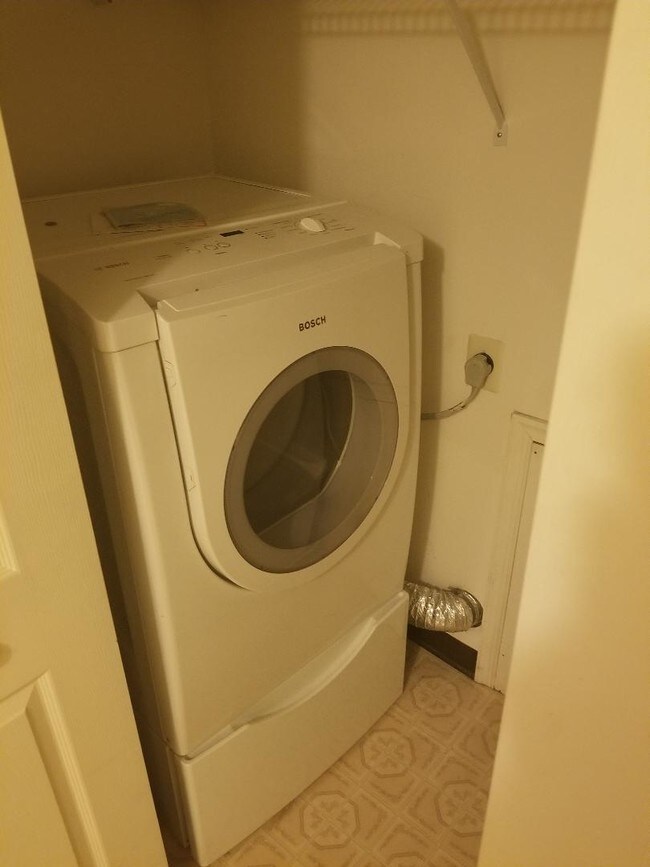 145 Gate Ln Townhome For Rent in Doylestown, PA