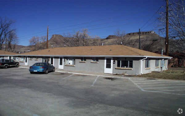 Photo - Mountain View