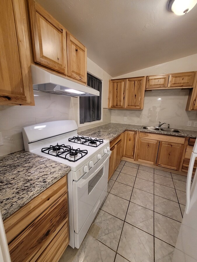 Photo - 2554 E Menor Stra Unit 2554 Menor