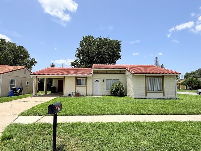 Building Photo - 10122 Mason Dixon Cir