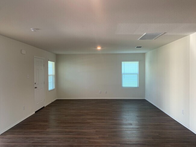 Photo - House for Lease in Forney