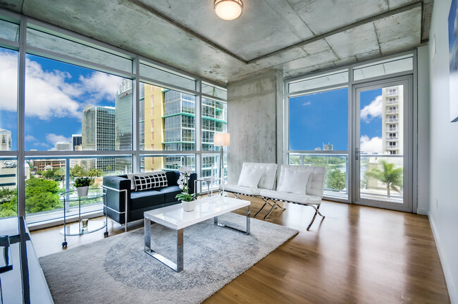 Building Photo - CitiTower Residential Units Rental
