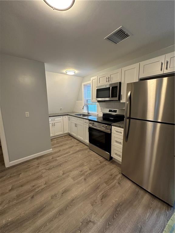 Photo - 158 Roger Williams Ave Unidad 2nd Fl