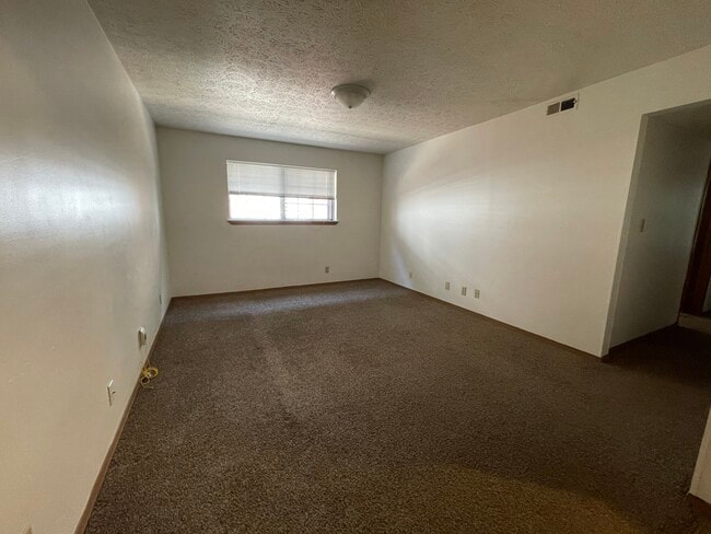 Living Room - Southfork Apartments