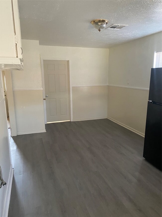 Building Photo - 12415 Maricopa Ln