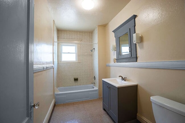 Photo - 706 Euclid Ave