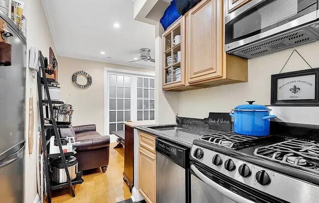 Photo - 120 Christopher St Unidad 10