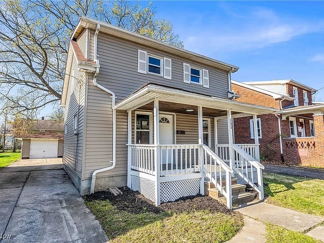 Photo - 135 W Bagley Rd