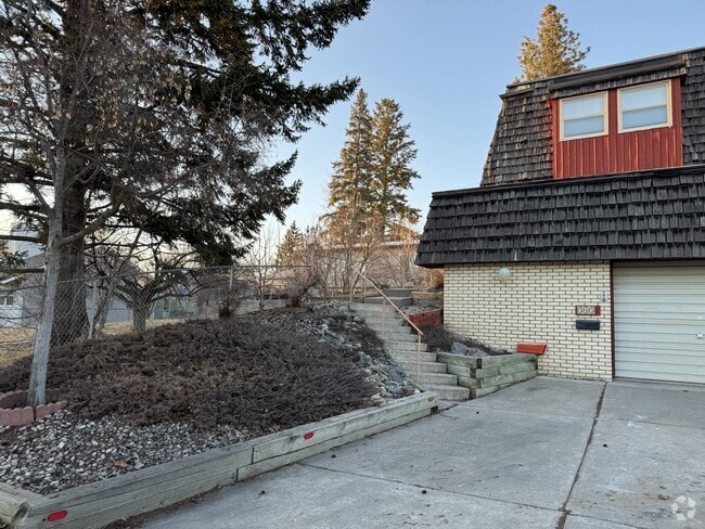 Building Photo - 343 W Utah St Rental