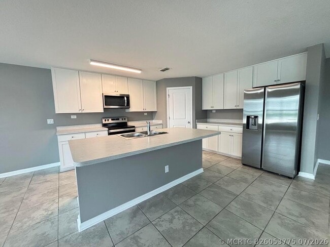 4831 Morning Rise Cir