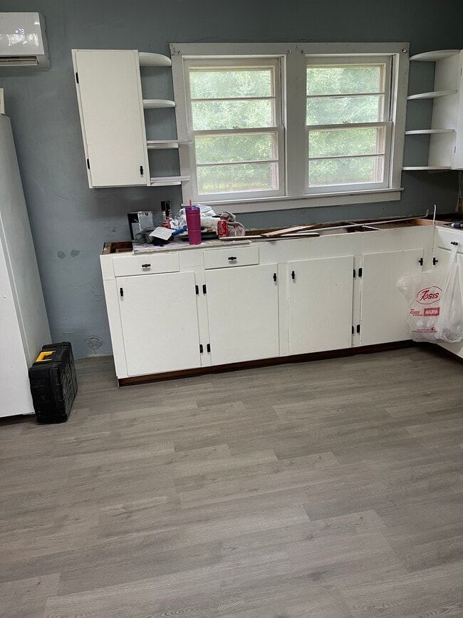 Photo - 384 State Rd S-38-1203