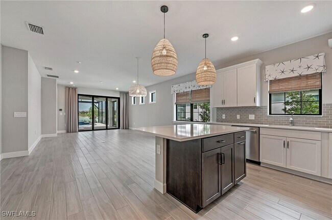 Photo - 12381 Canal Grande Dr