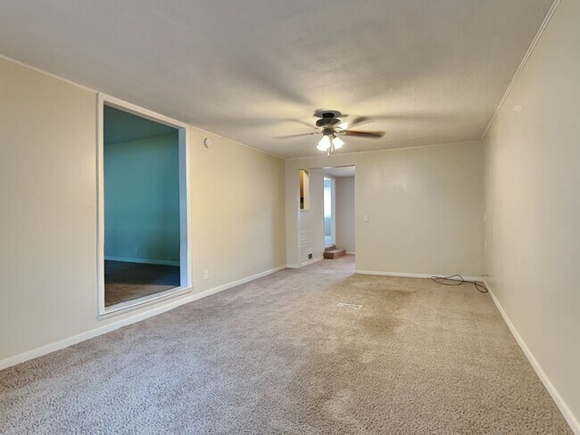Photo - 11199 Lantern Rd