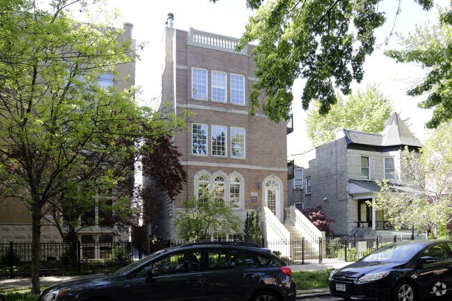 Photo - 1237 W Carmen Ave