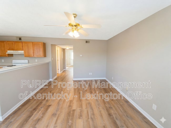 Photo - 124 Grinder Ct