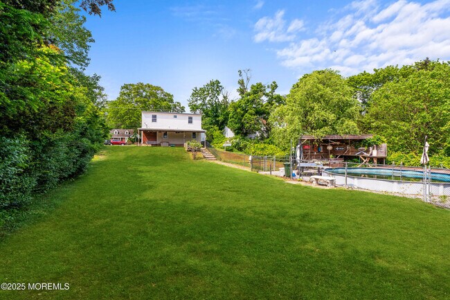 Photo - 324 Cedar Ave