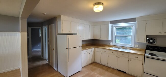 Photo - 13 Walnut St